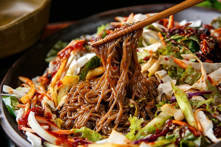 여름 국수요리 '쟁반국수' < 스포츠·레저 < 뉴스 < 기사본문 - 매경헬스