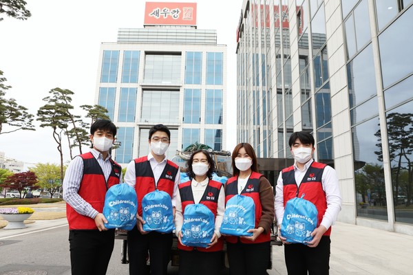 농심 한국백혈병소아암협회 선물세트. 