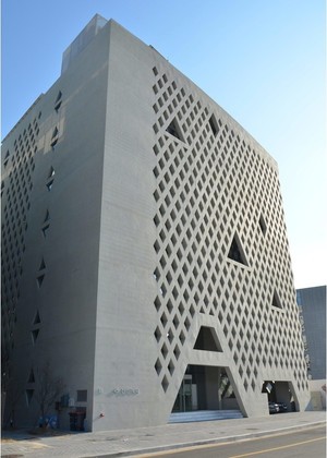 올해도 매출 1000억 넘보는 신신제약, 외형·수익성 '두 마리 토끼' 잡는... - 뉴스 썸네일 이미지